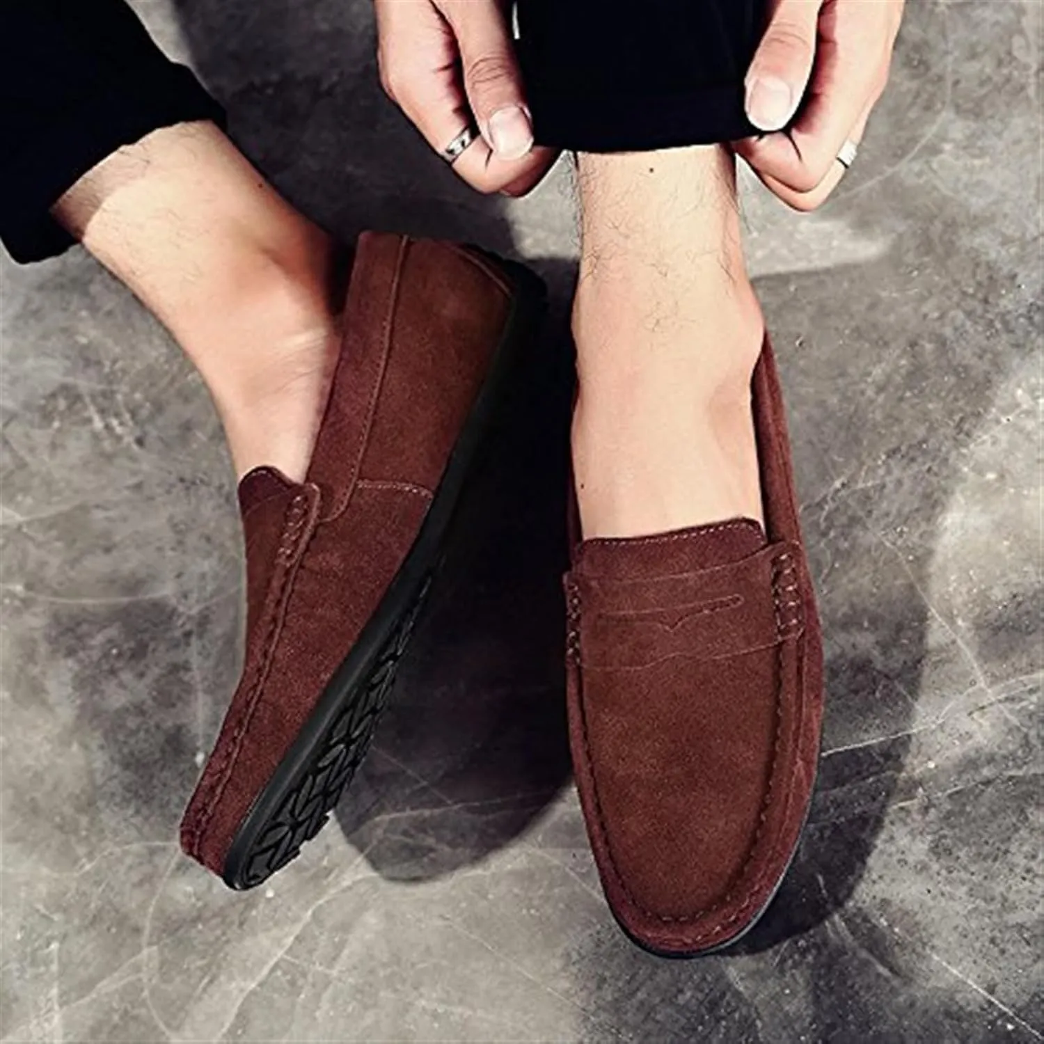 Men's Fashion Penny Loafers Suede Leather Slip On Casual Flat Dress Driving Shoes Fashion Lightweight Walking Shoes for Men
