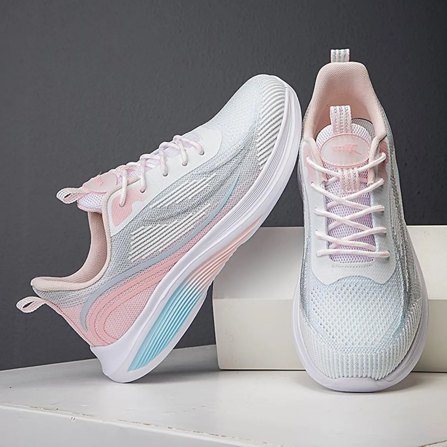 Women's Running Shoes, Size 6 to 13.5, Road Running Model, Athletic Shoe